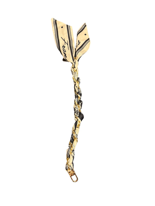 Decorative chain straps (black/white)