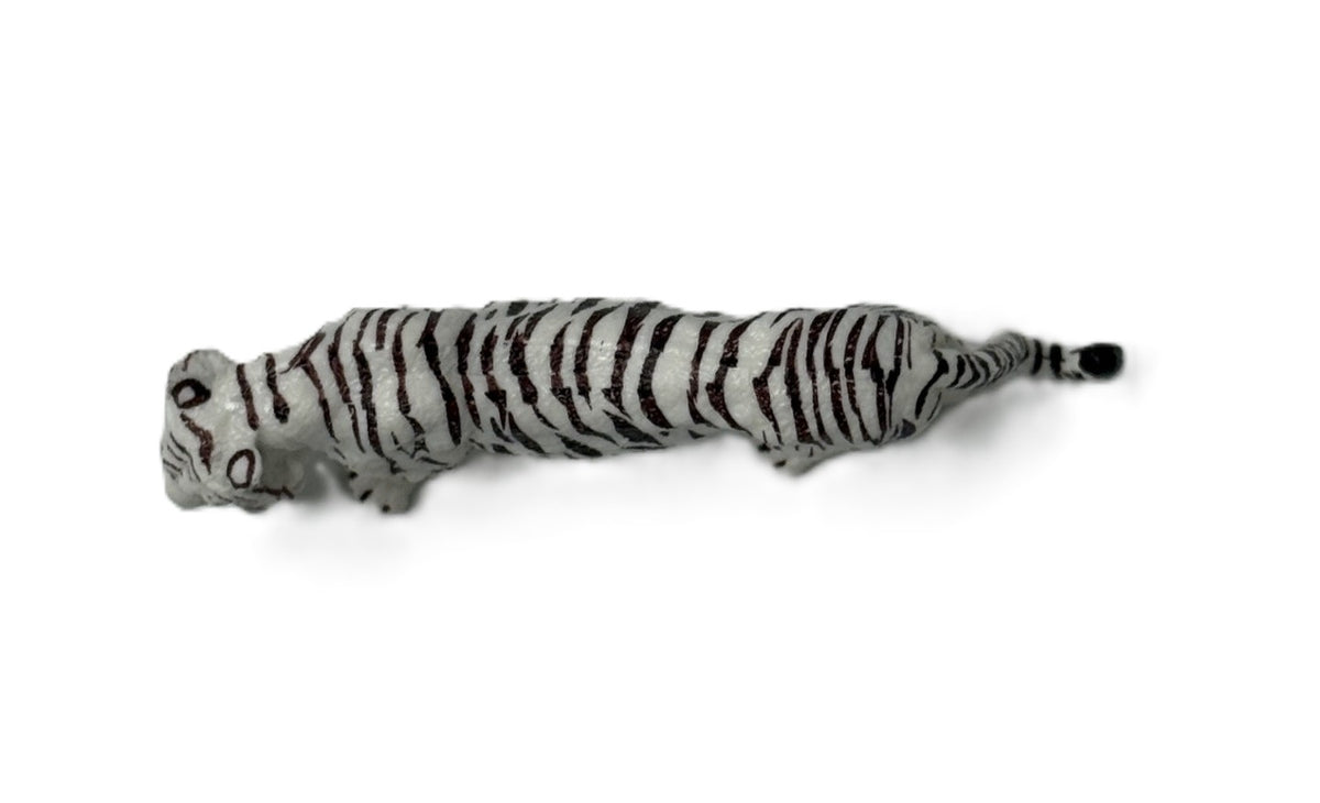 Great White Tiger with Cub Figurine 5"