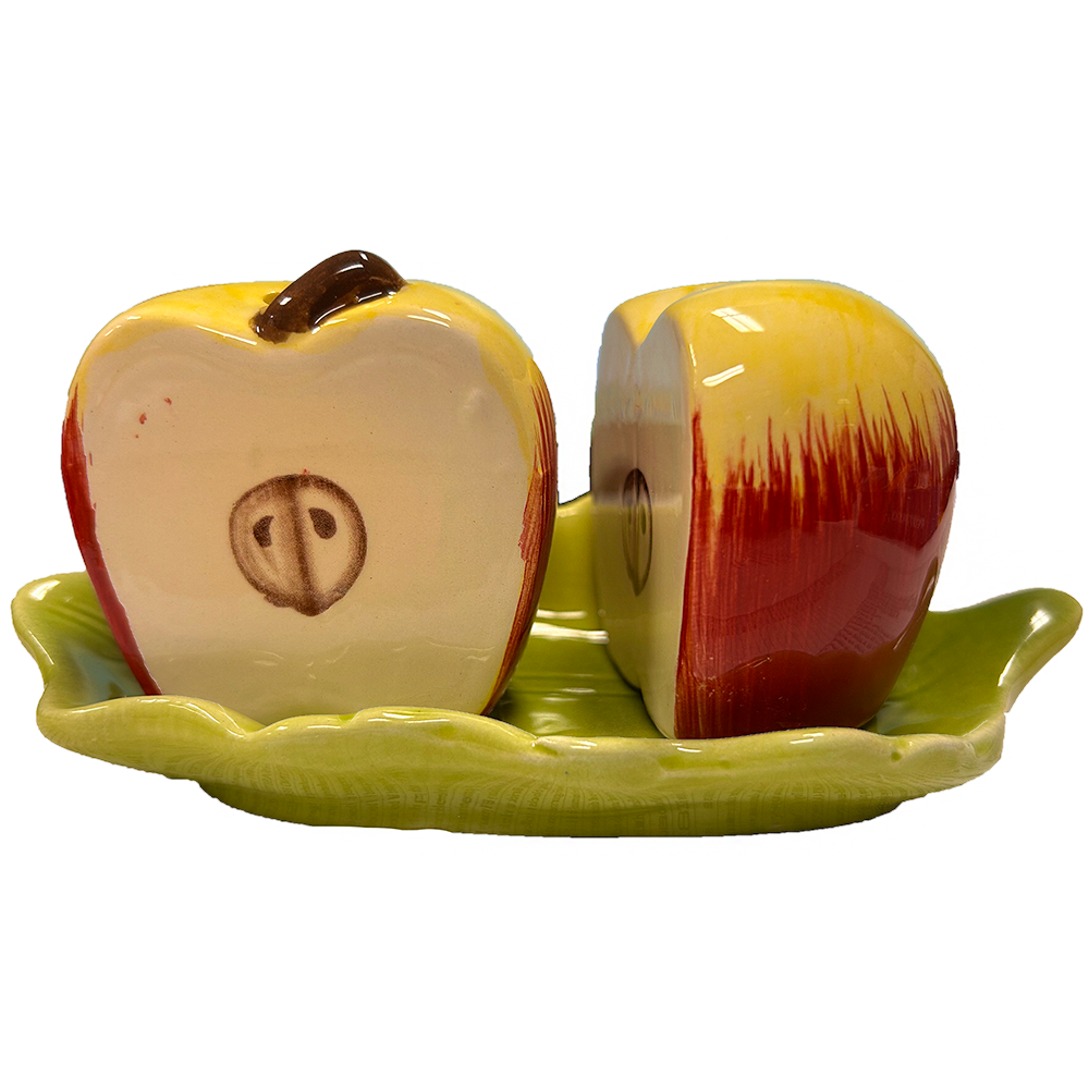 Apples Ceramic Salt and Pepper Shaker Set with Tray