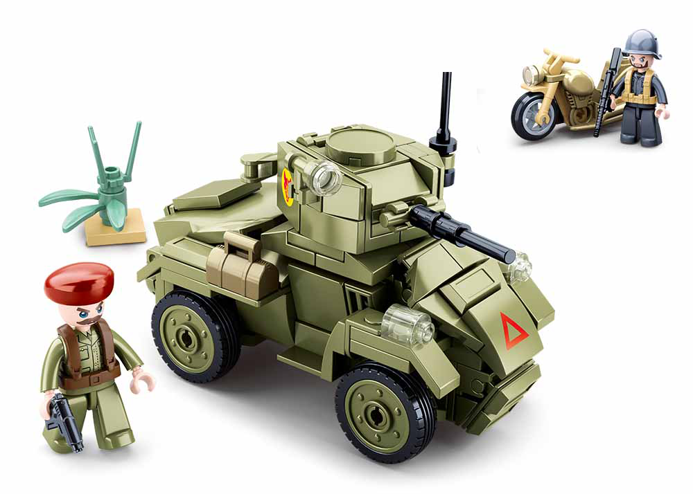 WWII UK Army MK2 Wheeled Armored Vehicle Brick Kit (154 pcs)