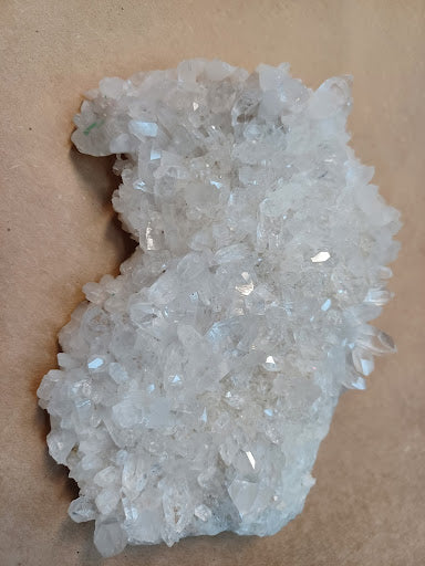 Collectible Quartz Crystal - 31 - DinosOnly.com