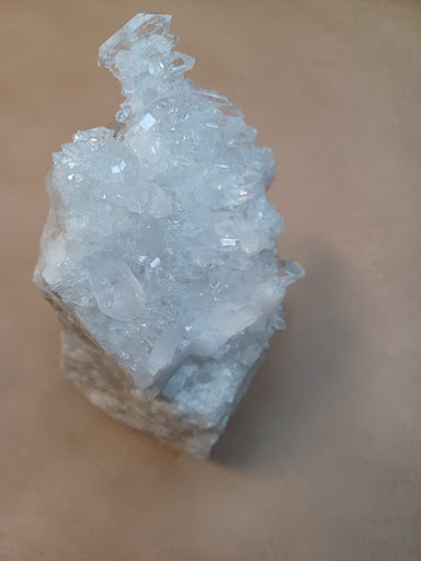 Collectible Quartz Crystal - 32 - DinosOnly.com
