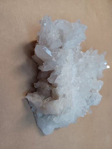 Collectible Quartz Crystal - 33 - DinosOnly.com