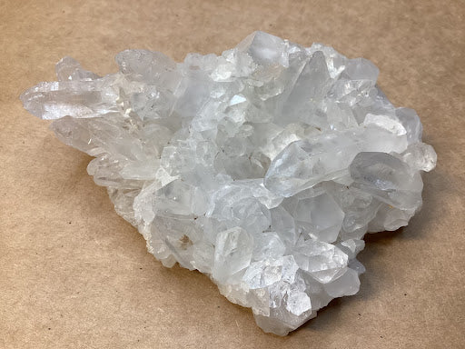 Collectible Quartz Crystal - 40 - DinosOnly.com