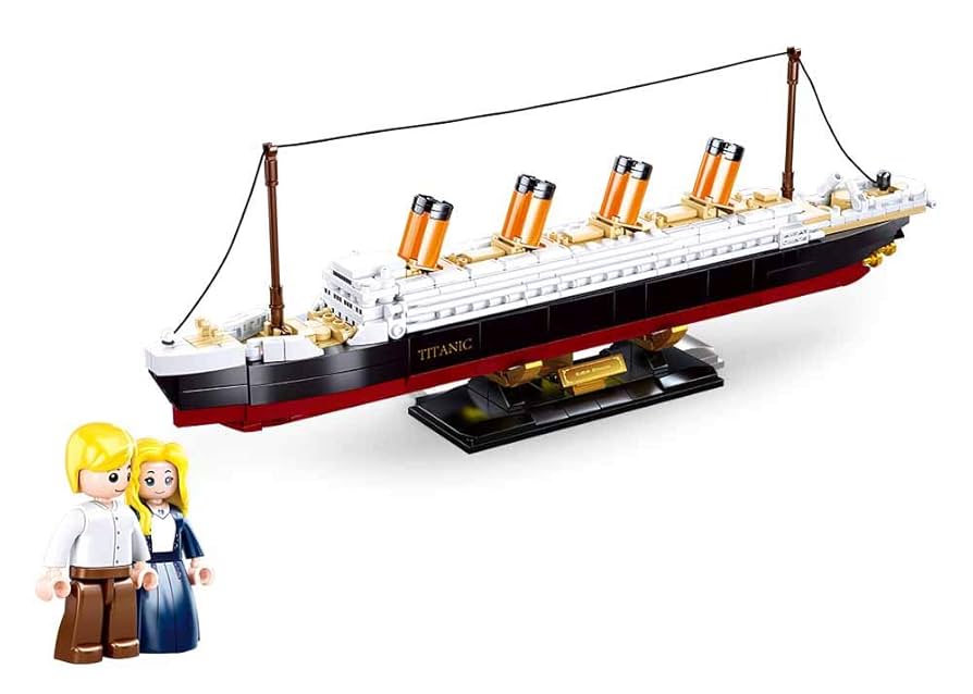 Model Bricks Titanic Ship 1:700 Scale Building Brick Kit (481 pcs)
