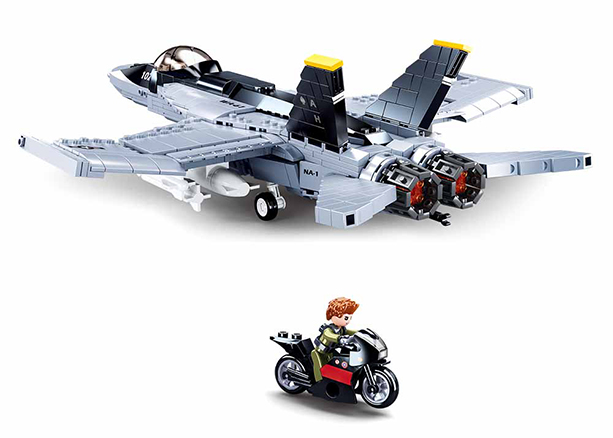 Model F-18 Hornet Fighter Jet Building Brick Kit (628 pcs)