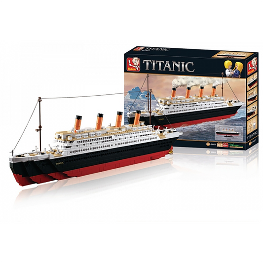 Titanic (Large Model) Building Brick Kit with Jack and Rose Figures (1012 Pcs)