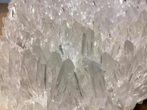 Collector's Quartz Crystal Bed - DinosOnly.com