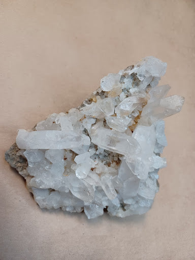 Collectible Quartz Crystal - 21 - DinosOnly.com