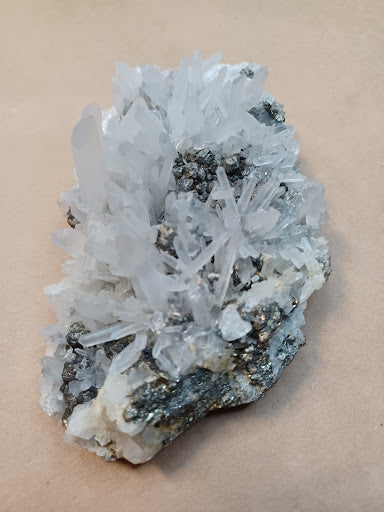 Collectible Quartz Crystal - 22 - DinosOnly.com