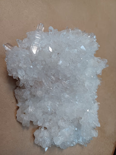 Collectible Quartz Crystal - 23 - DinosOnly.com