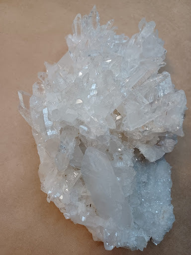 Collectible Quartz Crystal - 38 - DinosOnly.com