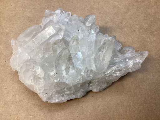 Collectible Quartz Crystal - 40 - DinosOnly.com