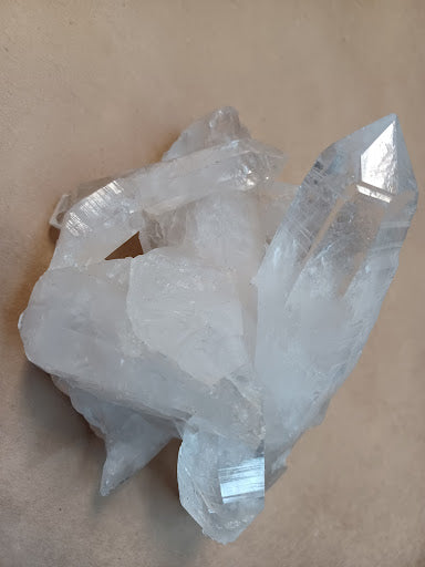 Collectible Quartz Crystal - 8 - DinosOnly.com